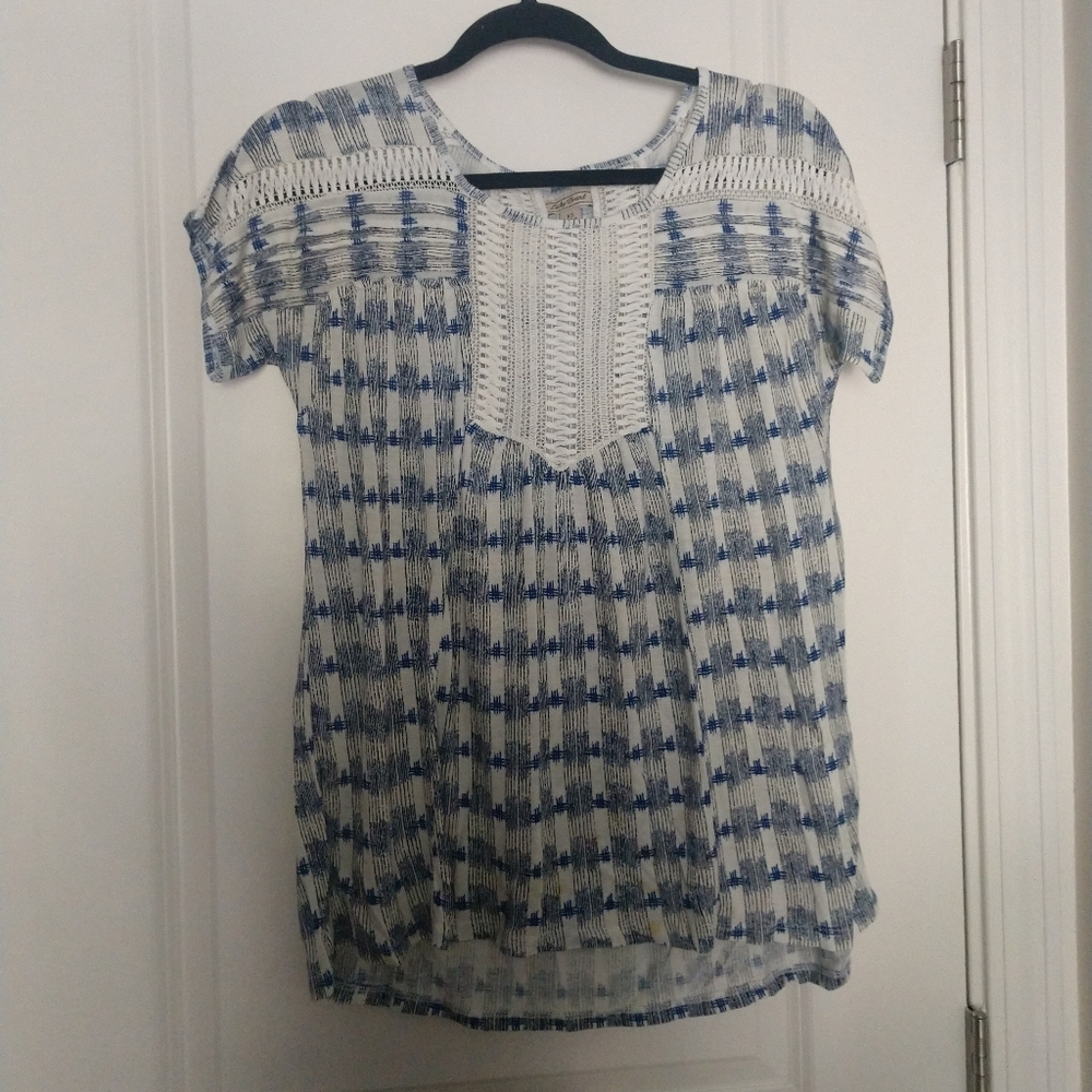 Lucky Brand Tshirt